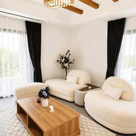Mediterrra Tanzanite Flat By Holidaykeys Apartman